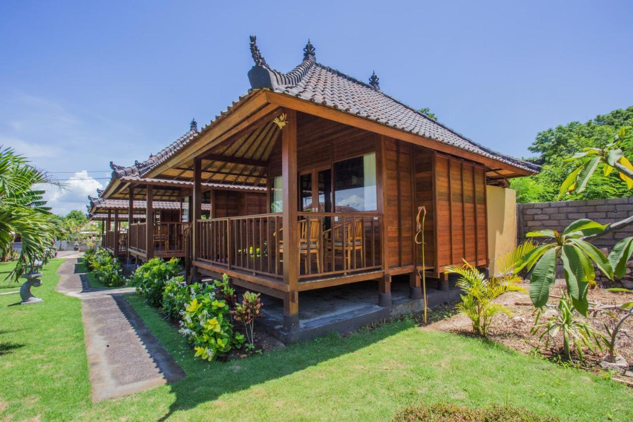 Samanta Huts Hotel Nusa Lembongan  Exterior photo