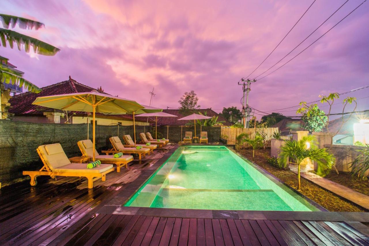 Samanta Huts Hotel Nusa Lembongan  Exterior photo